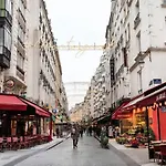 Beautiful 2Br In City Center Of Paris